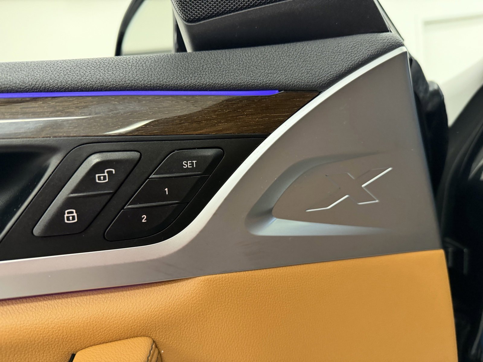 Used 2024 BMW X4 M40i w/ Premium Package image 39