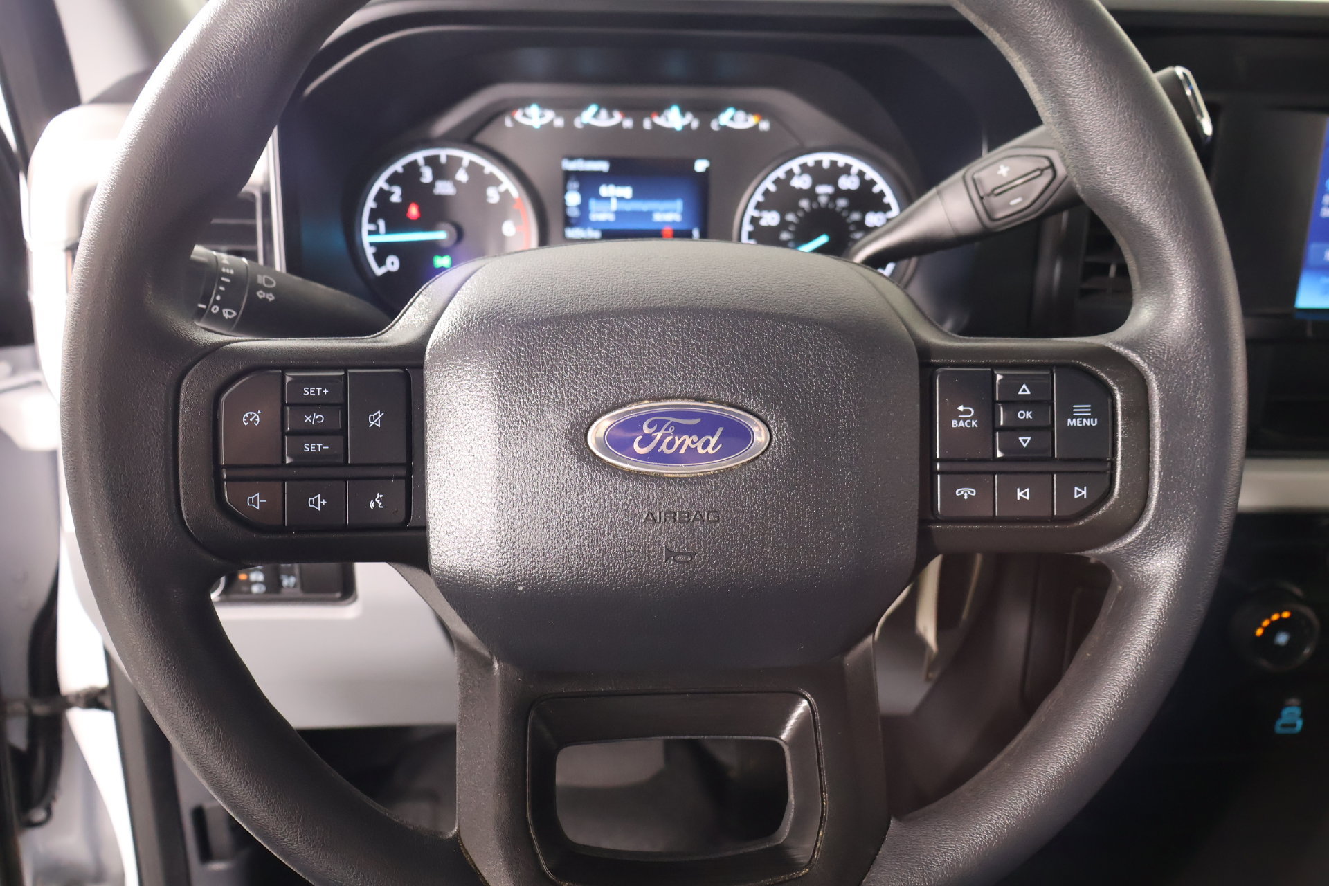 Used 2026 Ford F250 XL RWD image 3