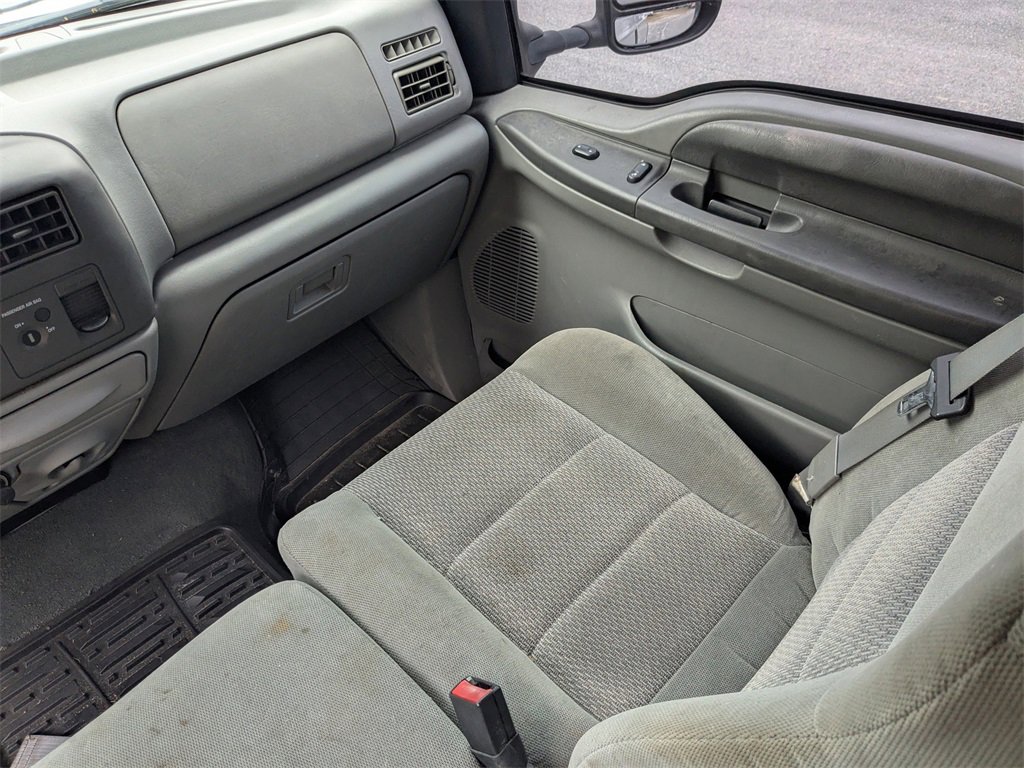 Used 2004 Ford F350 XL image 18