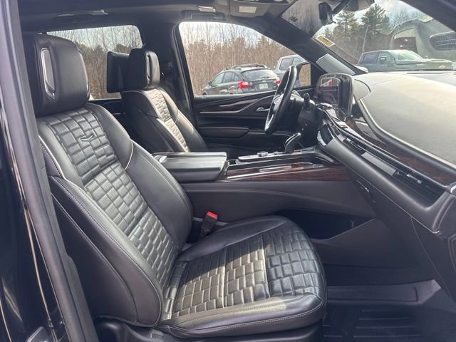 Used 2022 Cadillac Escalade Premium Luxury Platinum image 38