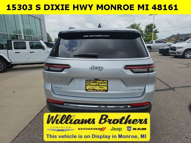 Used 2024 Jeep Grand Cherokee L Limited image 6