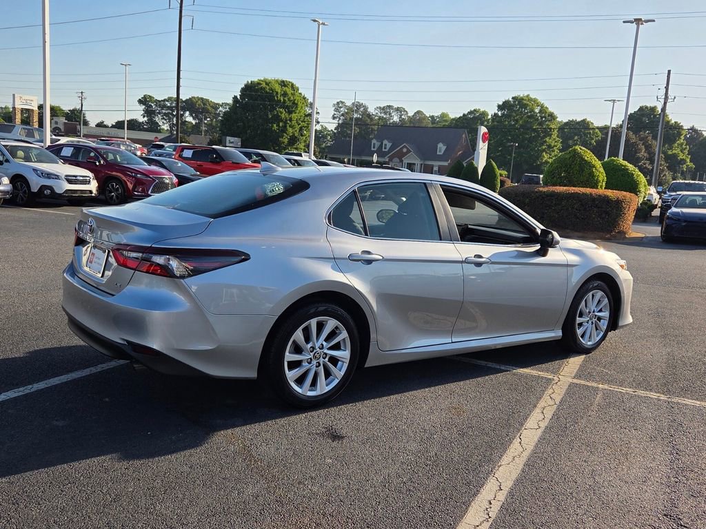 Used 2024 Toyota Camry LE FWD image 12