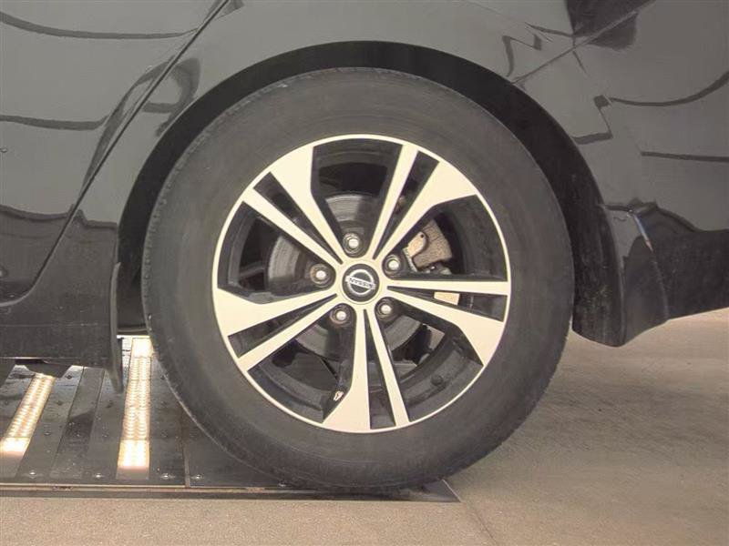 Used 2021 Nissan Sentra SV FWD image 6
