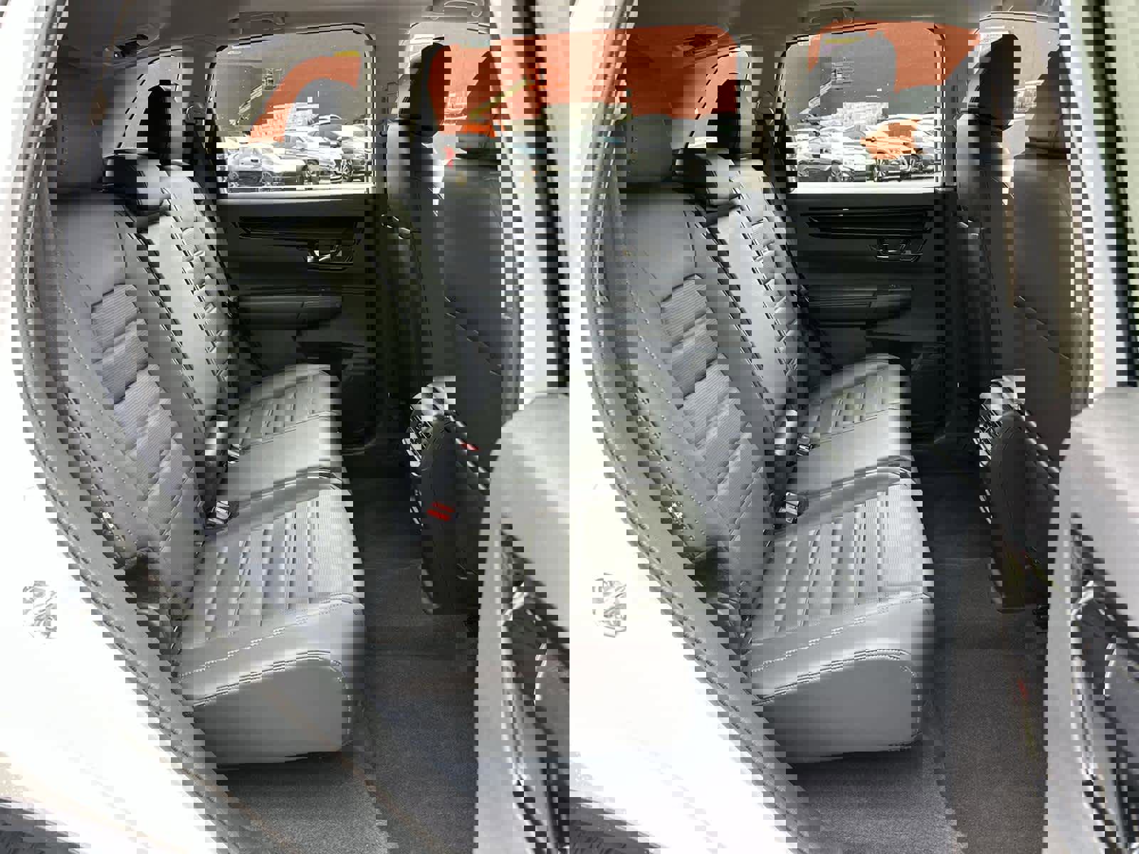 Used 2023 Honda CR-V EX-L image 13