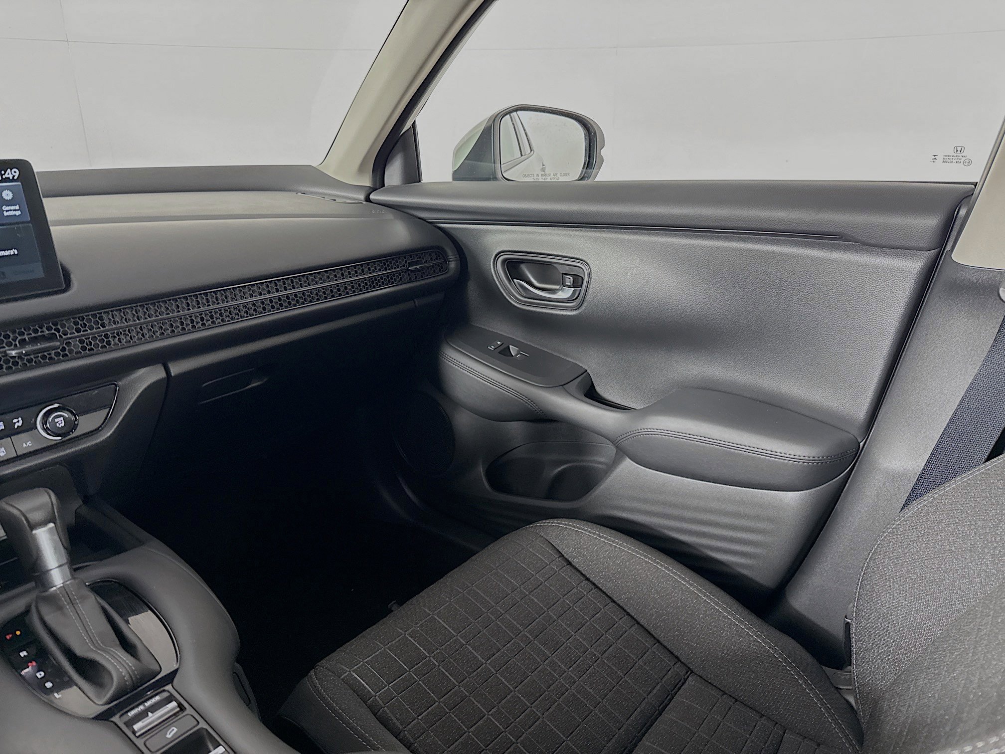 Certified 2026 Honda HR-V LX image 26
