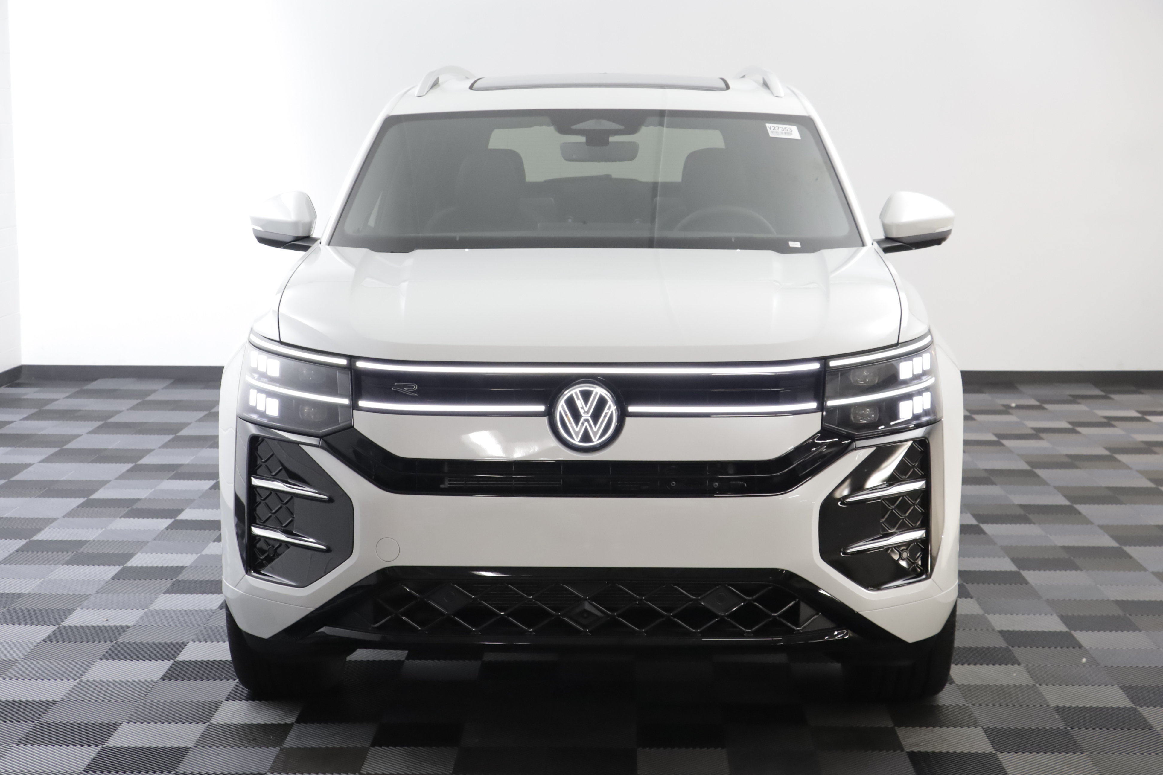 New 2027 Volkswagen Atlas SEL Premium R-Line AWD/4WD image 30