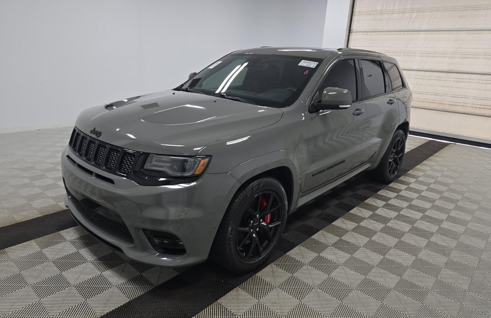 Used 2020 Jeep Grand Cherokee SRT AWD/4WD image 2