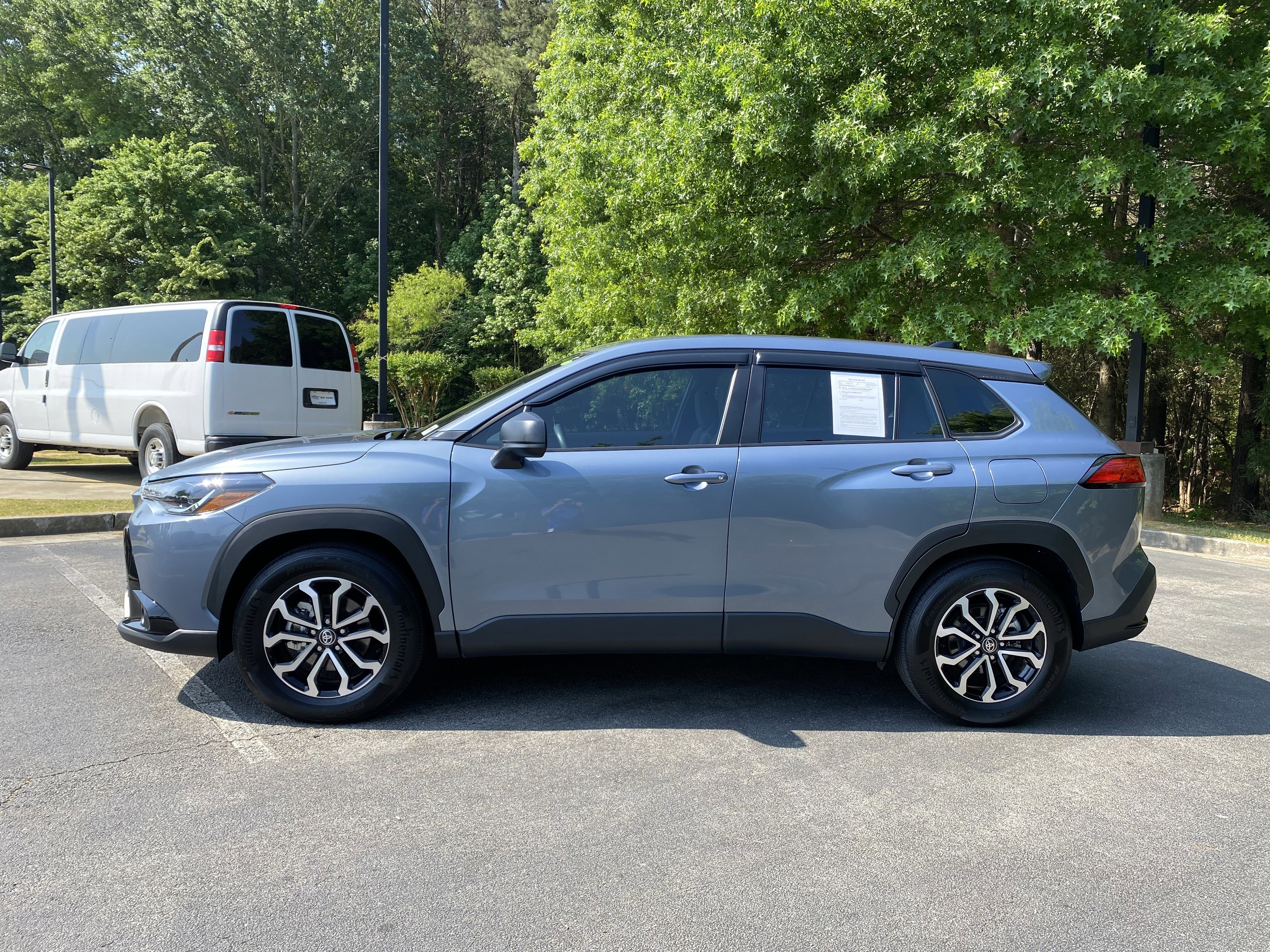 Used 2025 Toyota Corolla Cross AWD Hybrid image 6