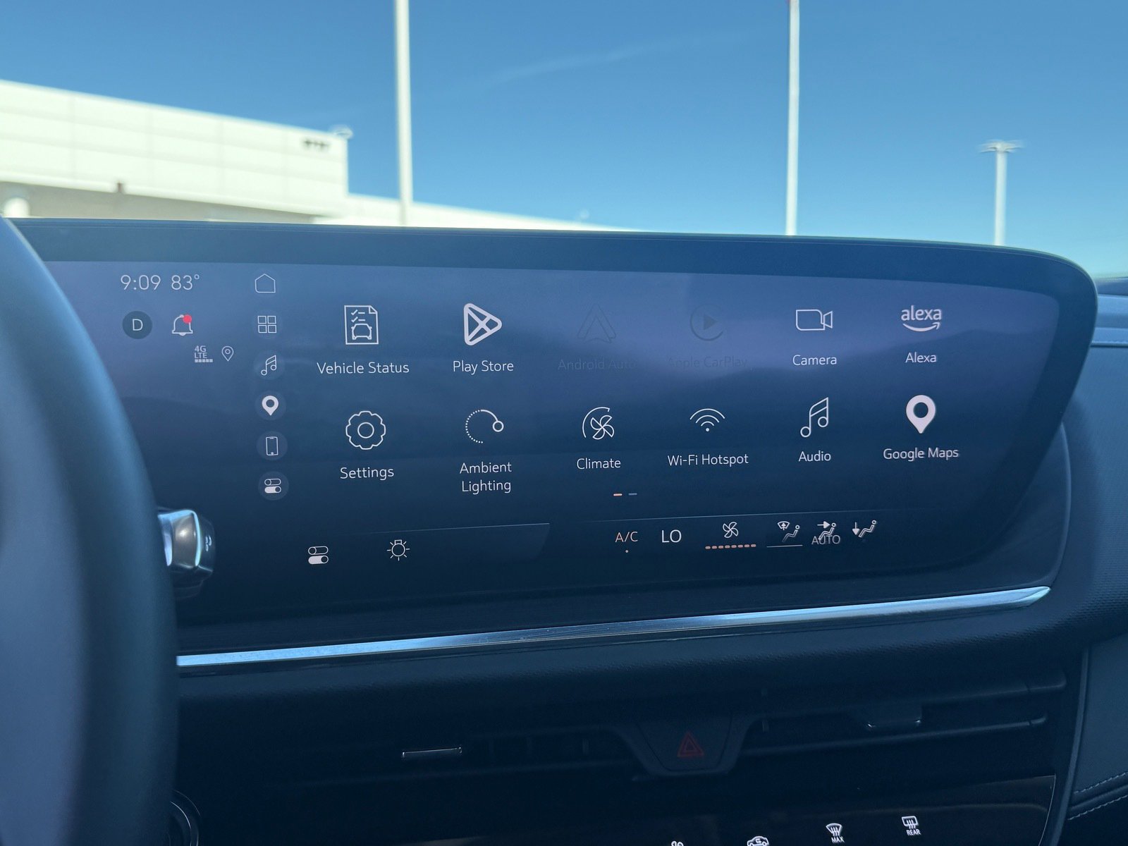 Used 2025 Buick Envision Preferred image 17