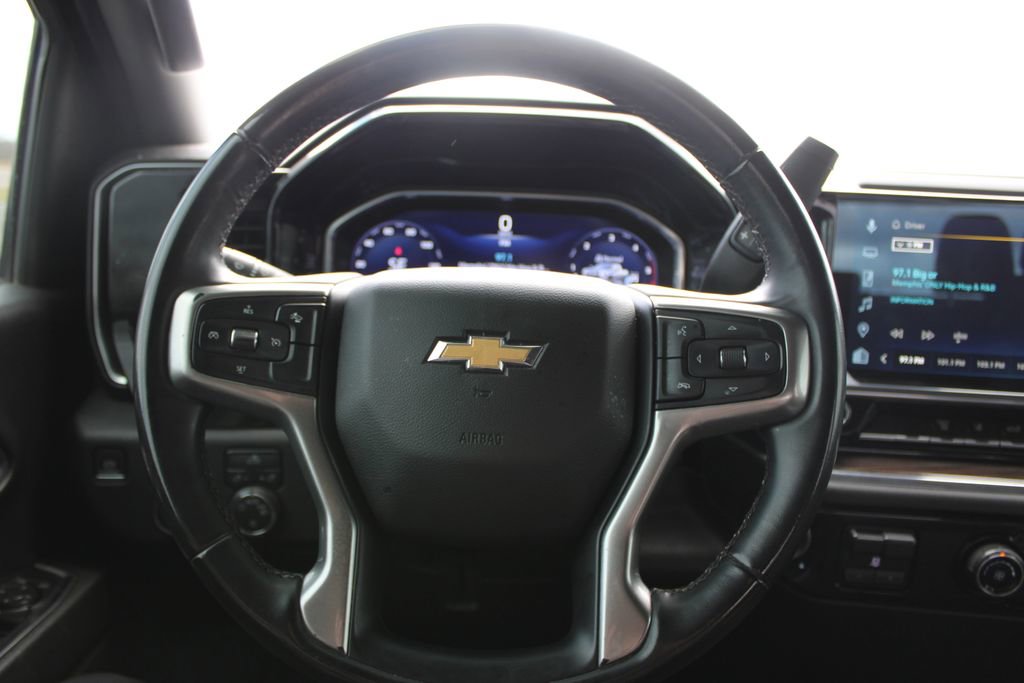 Used 2024 Chevrolet Silverado 2500 LT image 33