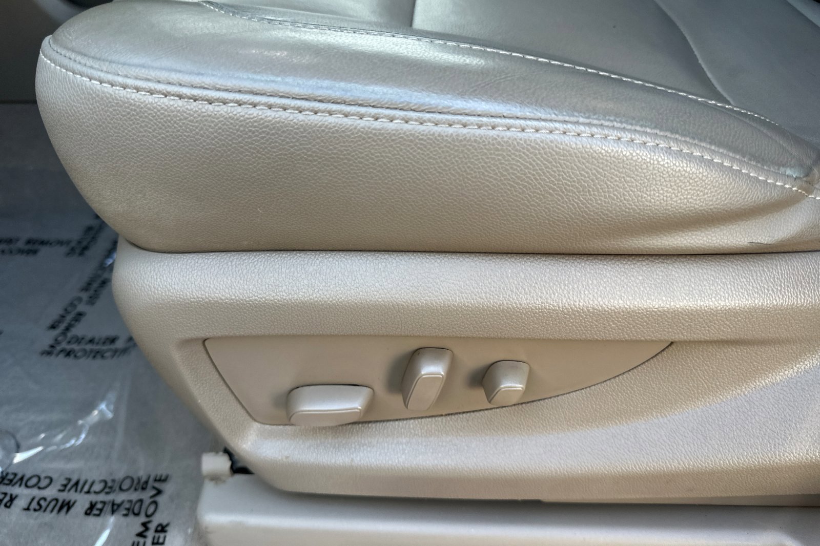 Used 2020 GMC Yukon XL SLT w/ Value Plus Edition image 13