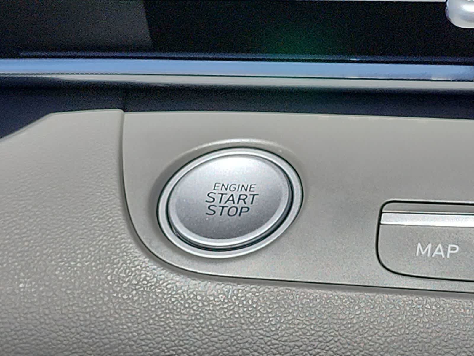 Used 2024 Hyundai Elantra SEL FWD image 24