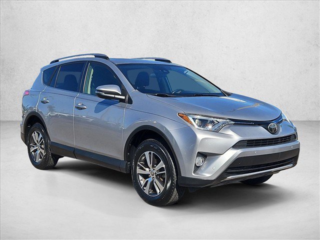 Used 2018 Toyota RAV4 XLE FWD image 3