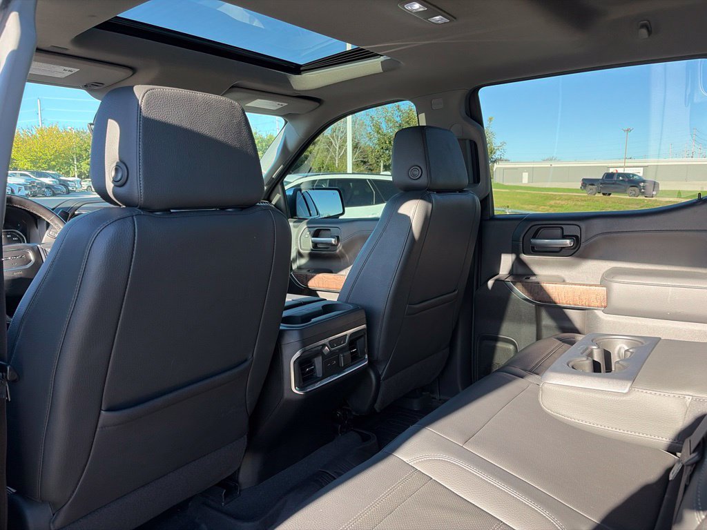 Used 2021 GMC Sierra 1500 Denali w/ Denali Ultimate Package AWD/4WD image 47