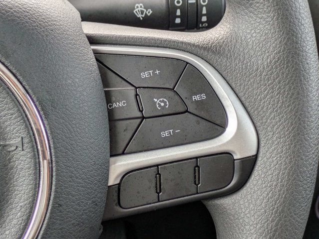 Certified 2023 Jeep Renegade Latitude w/ Sun/Sound Group AWD/4WD image 26