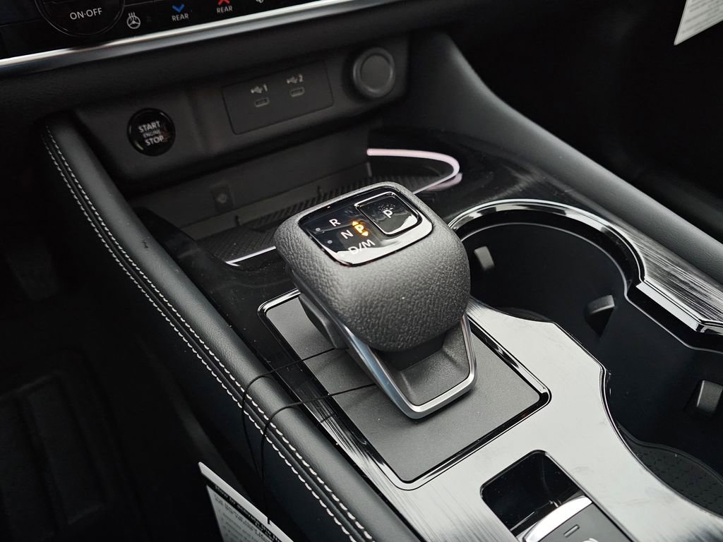 New 2026 Nissan Rogue Platinum image 24