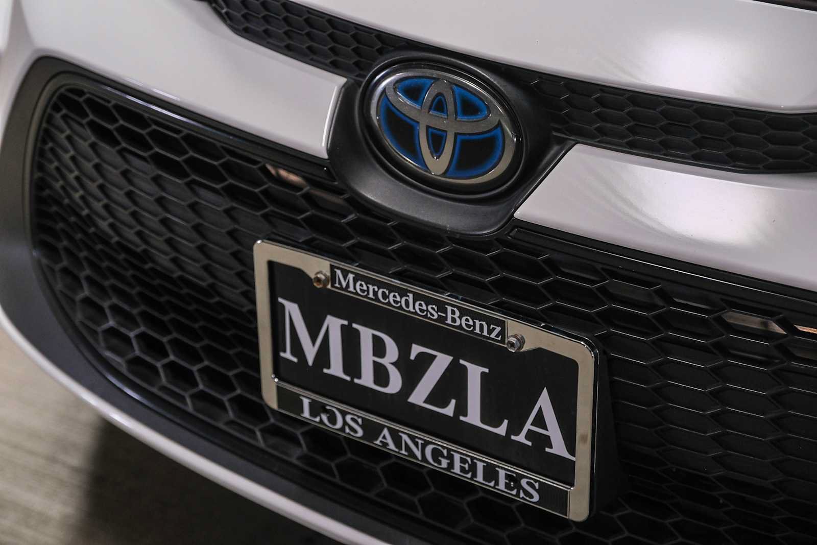 Used 2021 Toyota Corolla LE w/ Carpet Mat Package (TMS) FWD image 13