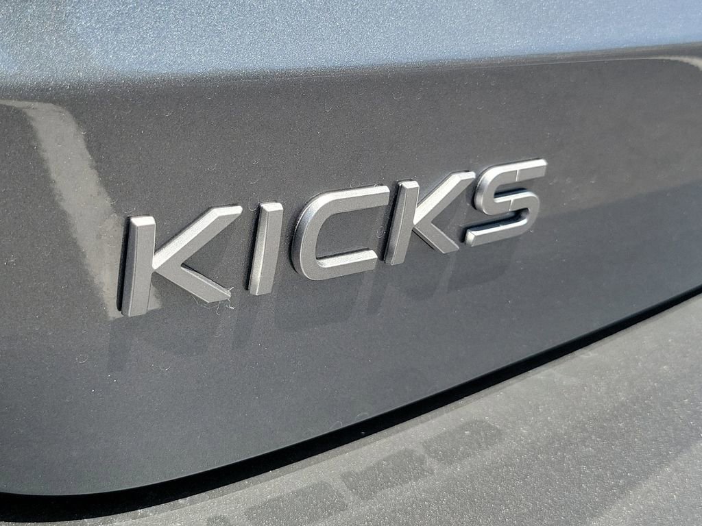 New 2026 Nissan Kicks SV w/ Charging Package FWD image 3