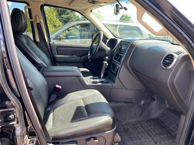 Used 2010 Ford Explorer Sport Trac Limited AWD/4WD image 26