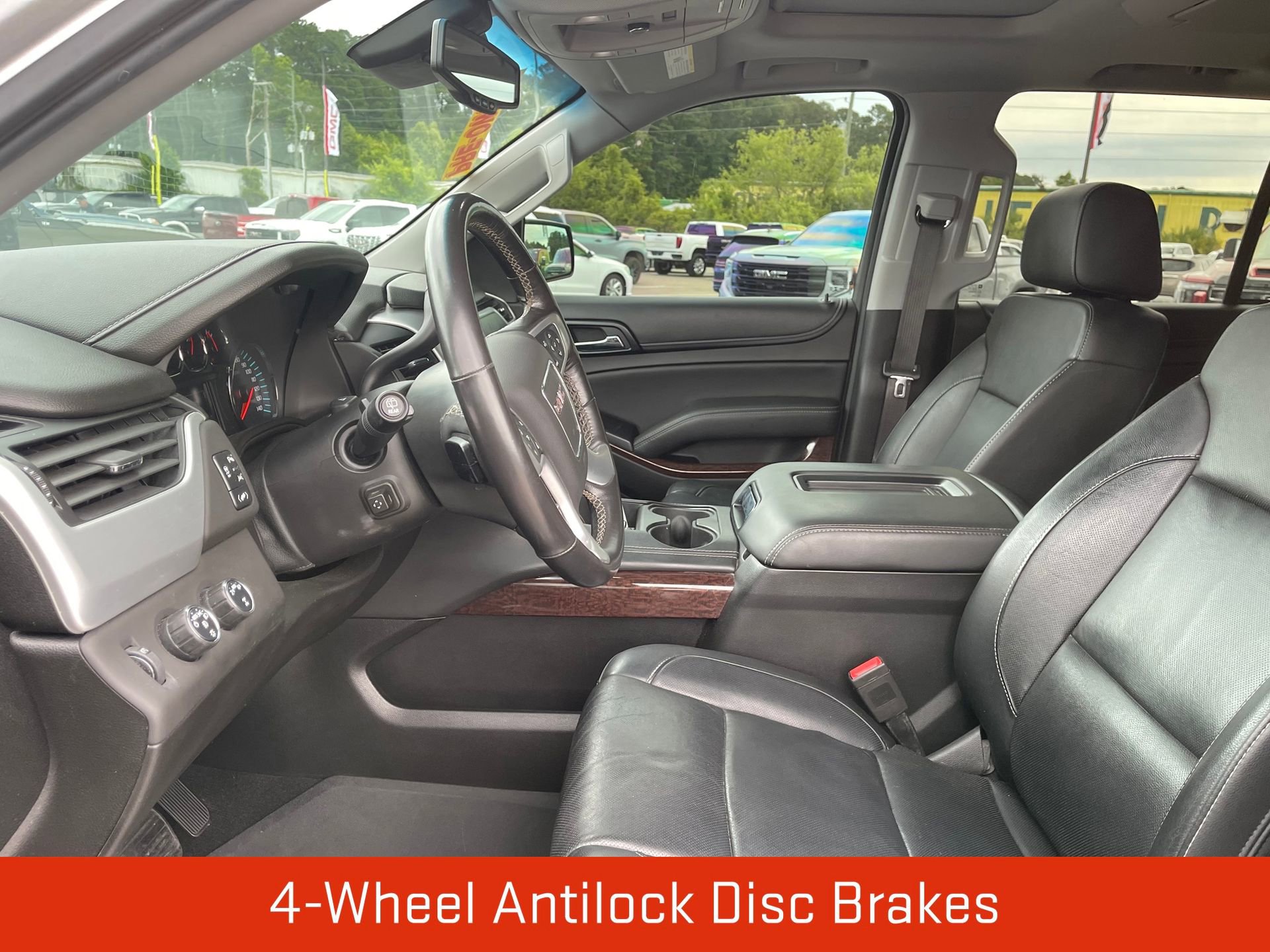 Used 2018 GMC Yukon SLT w/ Open Road Package AWD/4WD image 13