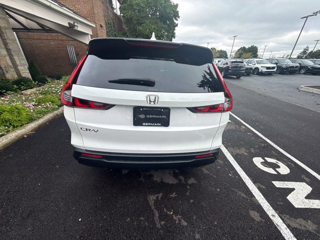 Certified 2024 Honda CR-V EX image 8