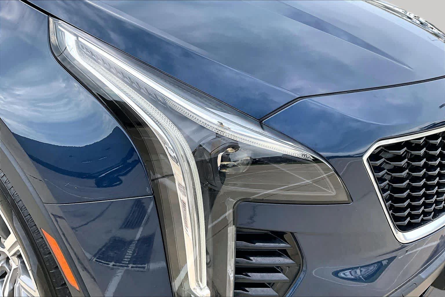 Used 2019 Cadillac XT4 Sport w/ Cold Weather Package AWD/4WD image 26