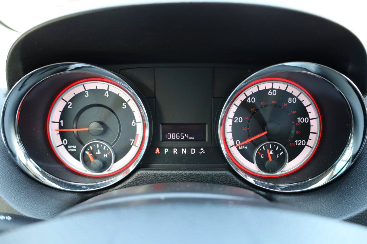 Used 2012 Dodge Grand Caravan SXT FWD image 8