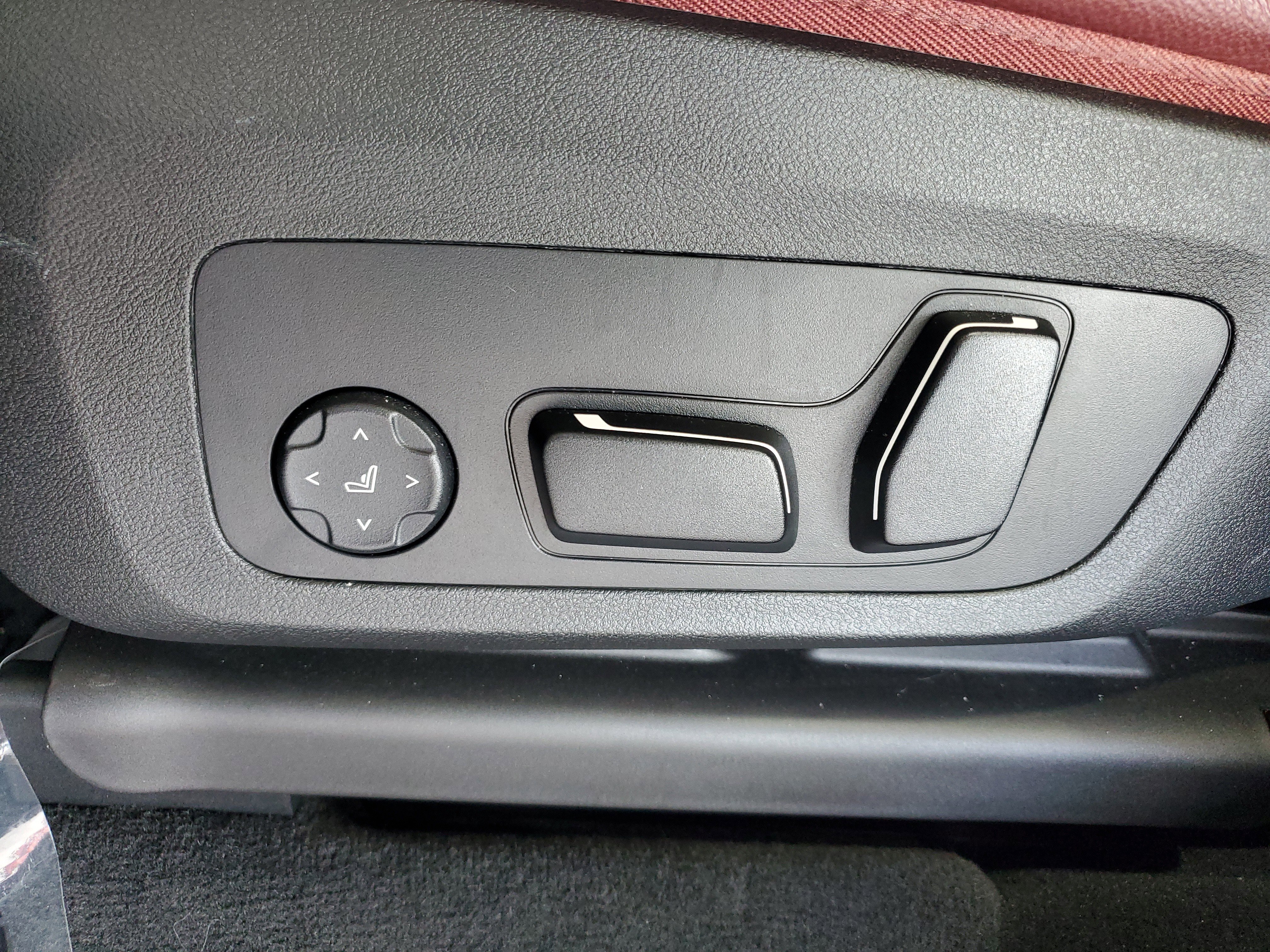 Used 2024 BMW X3 M40i w/ Parking Assistance Package image 19