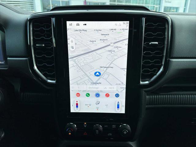 Used 2024 Ford Ranger XLT w/ Trailer Tow Package image 28