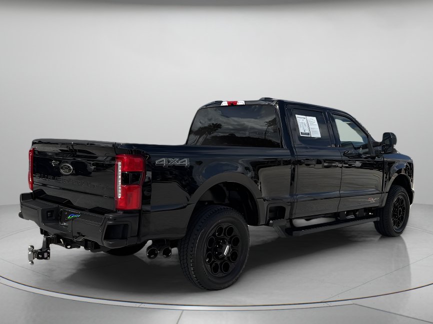 Used 2026 Ford F250 Lariat w/ Black Appearance Package AWD/4WD image 3