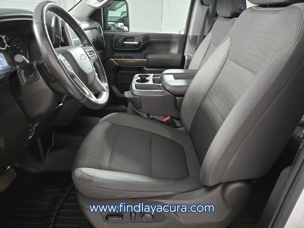 Used 2022 Chevrolet Silverado 3500 LT w/ Convenience Package AWD/4WD image 14