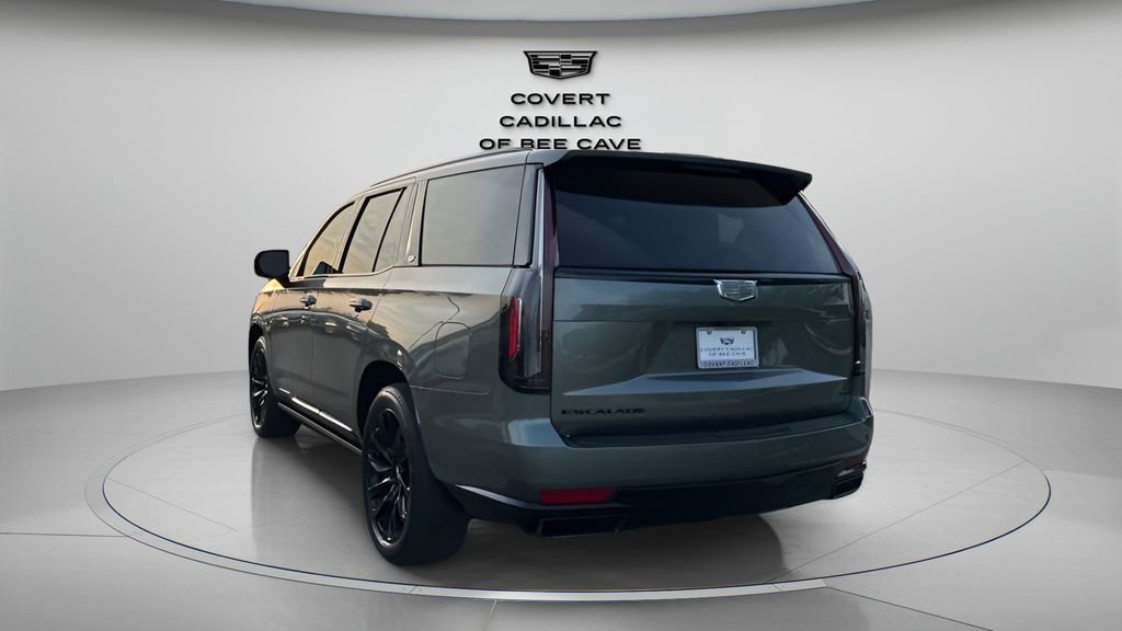 Used 2024 Cadillac Escalade Sport Platinum w/ LPO, ONYX Package image 7