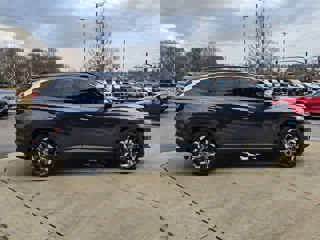 Used 2022 Hyundai Tucson Limited w/ Cargo Package image 10