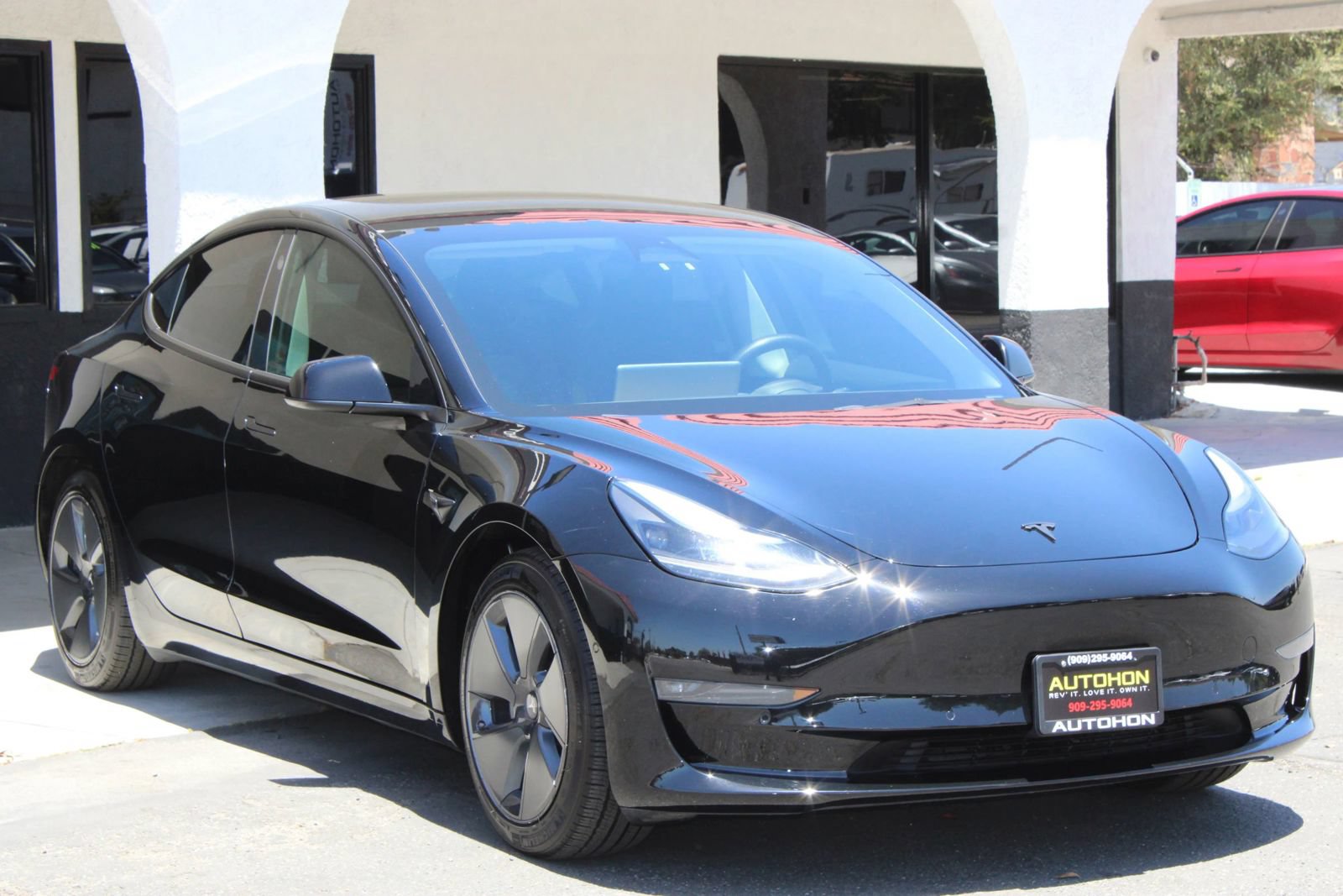 Used 2022 Tesla Model 3 Long Range AWD/4WD image 3