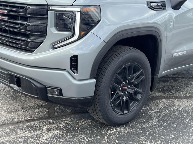 Used 2025 GMC Sierra 1500 Elevation image 9