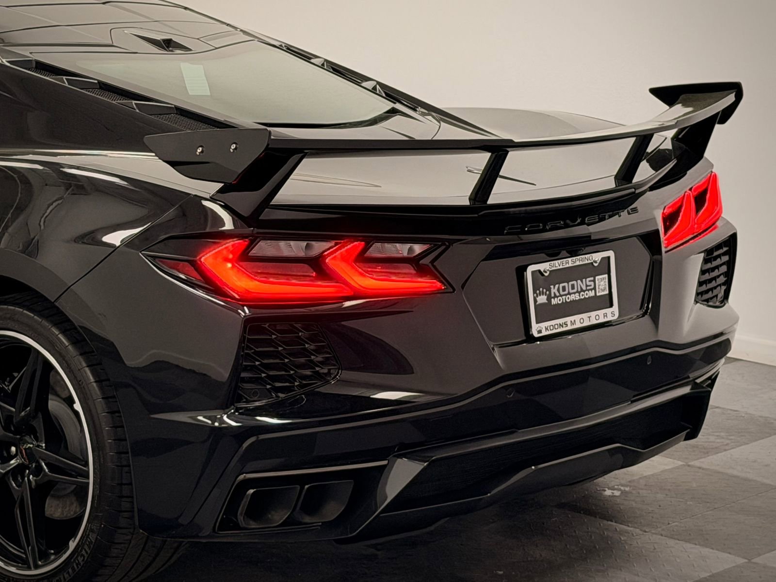 Used 2024 Chevrolet Corvette Stingray Coupe w/ Battery Protection Package RWD image 7