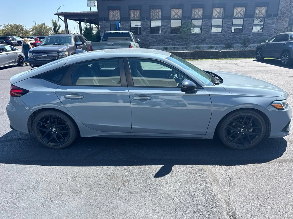 Used 2024 Honda Civic Sport image 2