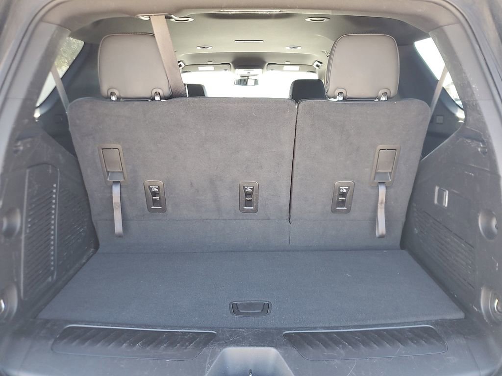 Used 2024 Chevrolet Tahoe LT image 6