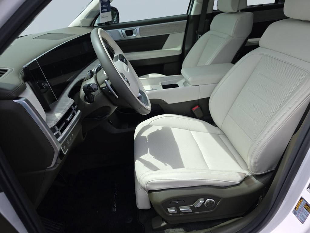 Certified 2025 Hyundai Santa Fe Calligraphy FWD image 11