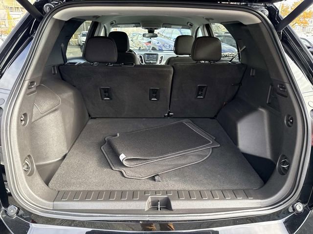 Used 2022 Chevrolet Equinox LT image 9