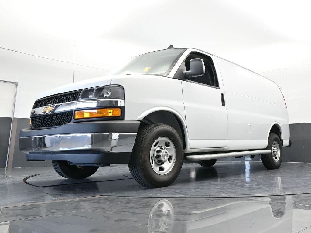 Used 2024 Chevrolet Express 2500 w/ Driver Convenience Package image 47