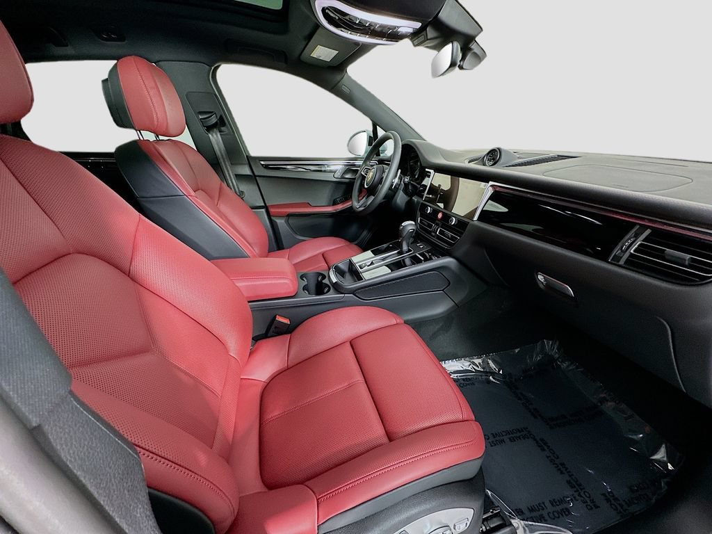 New 2026 Porsche Macan S AWD/4WD image 29