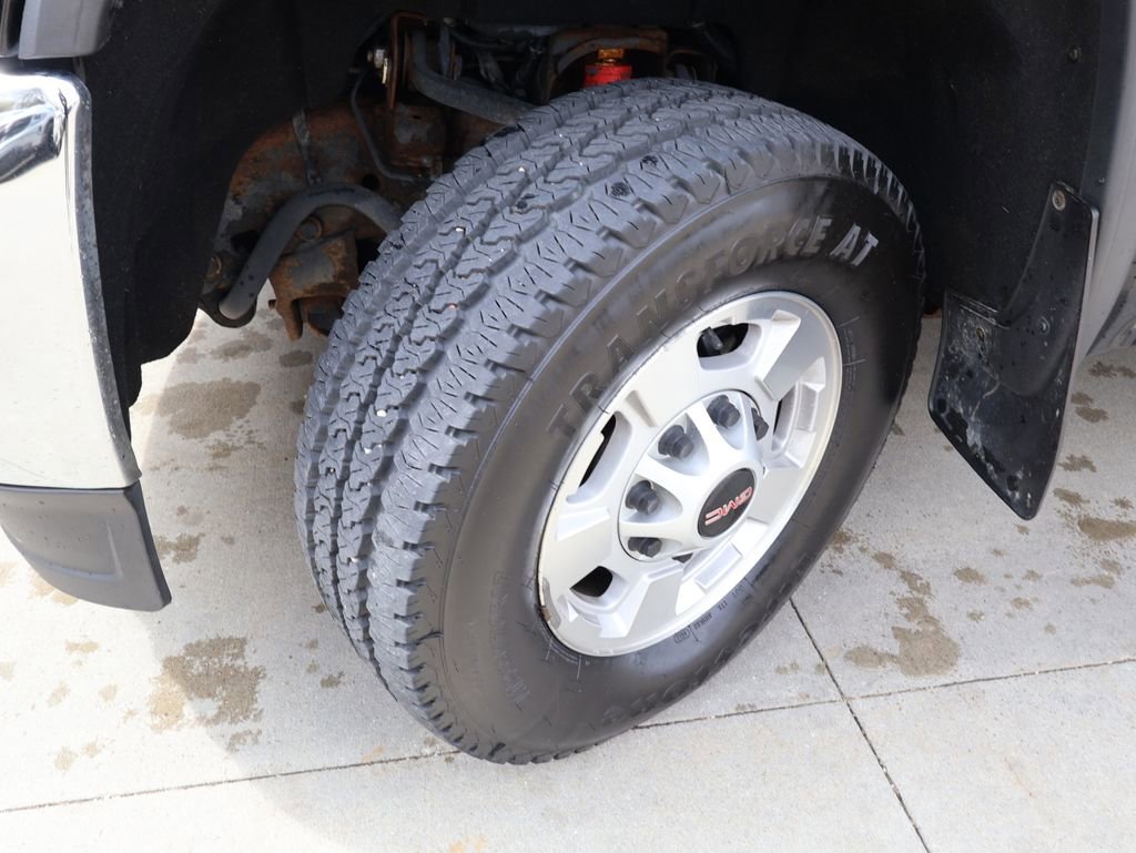 Used 2018 GMC Sierra 2500 SLE w/ Suspension Package, Off-Road image 39