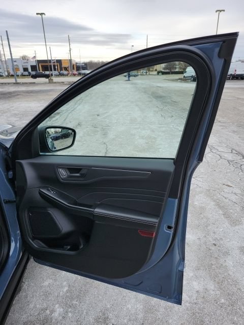 New 2026 Ford Escape Active w/ Tech Pack #1 AWD/4WD image 17