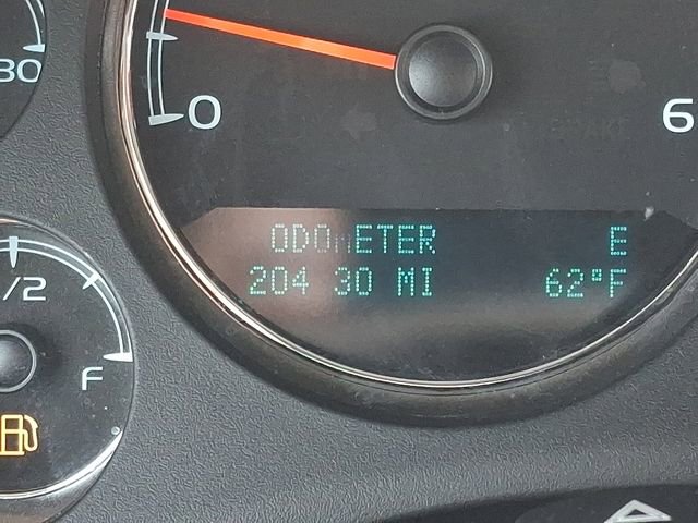 Used 2013 Chevrolet Suburban LT w/ Luxury Package image 18