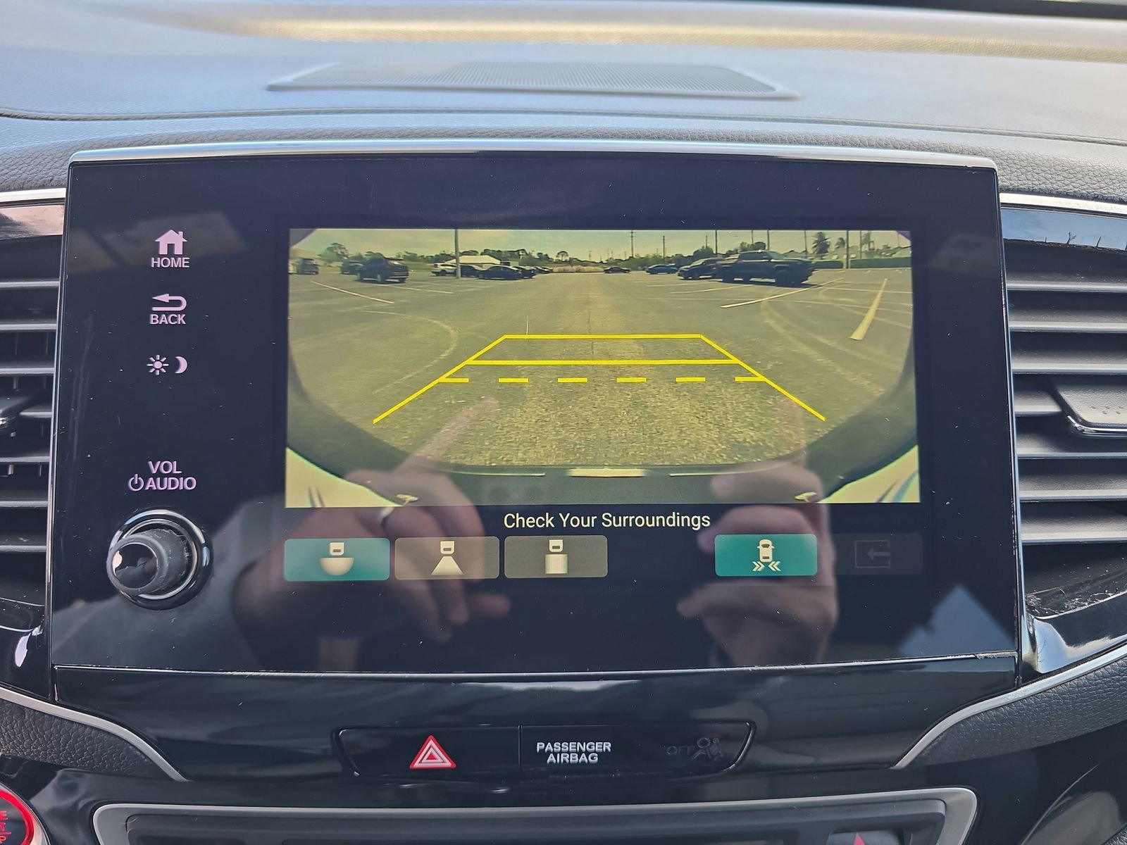 Used 2021 Honda Passport Touring image 18