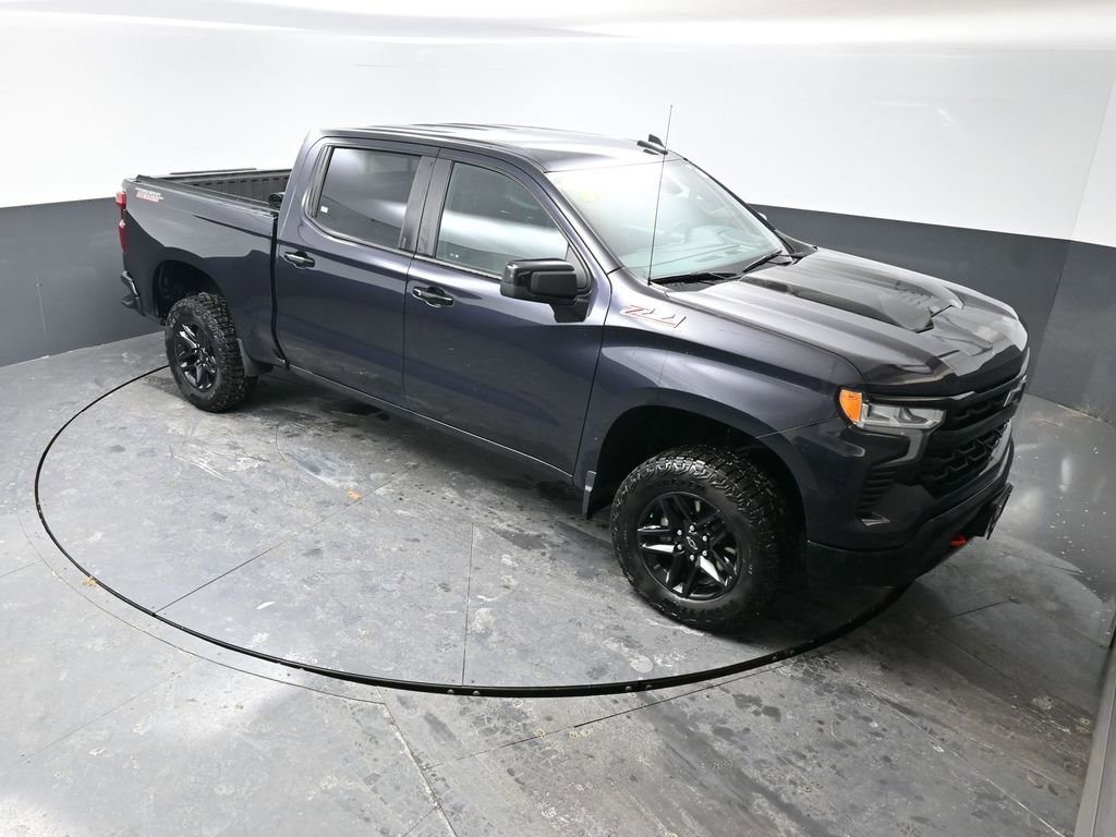 Used 2024 Chevrolet Silverado 1500 LT Trail Boss w/ Convenience Package II image 45
