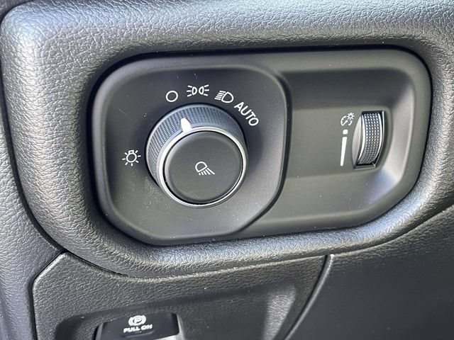 Used 2023 RAM 1500 Big Horn AWD/4WD image 19