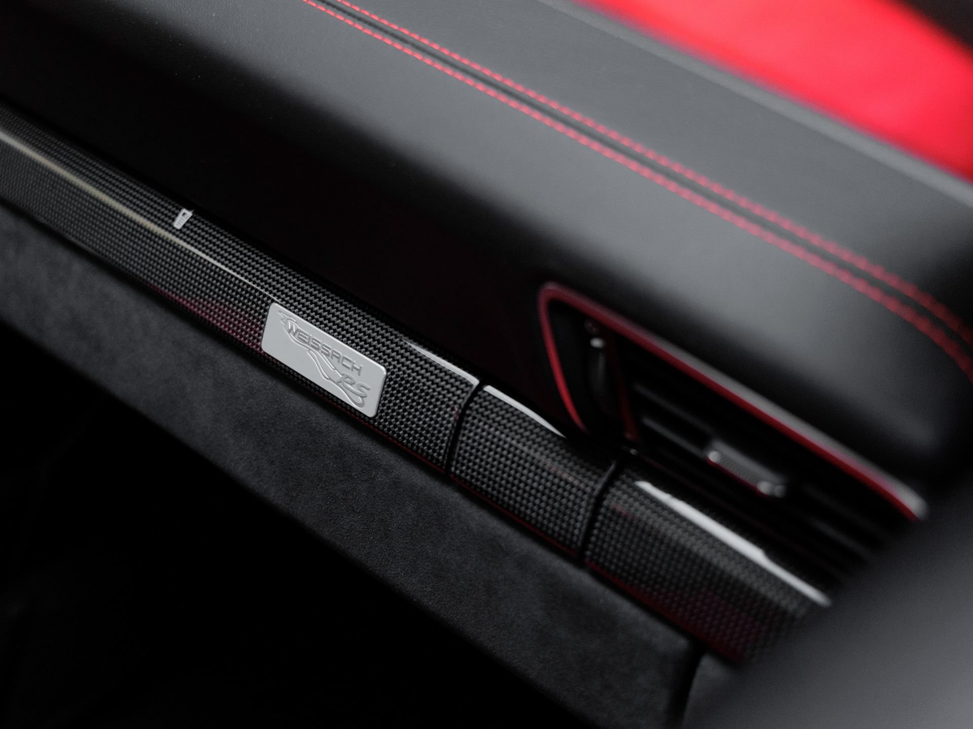 Certified 2018 Porsche 911 GT2 RS RWD image 44