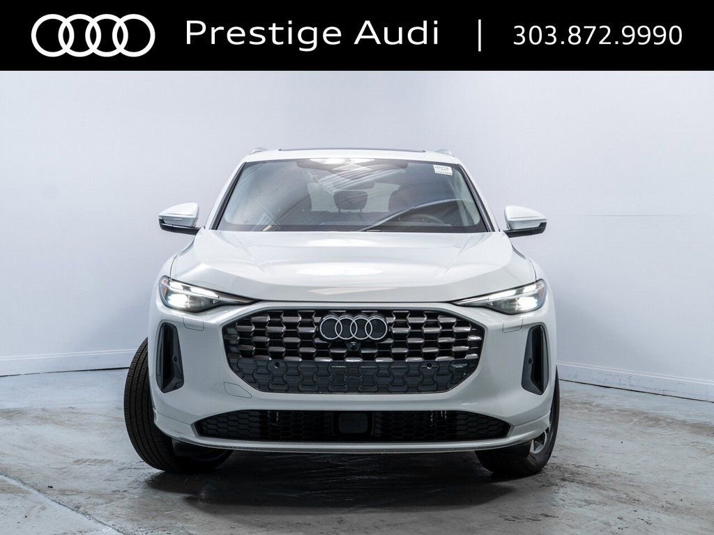 Used 2025 Audi Q5 Premium w/ Convenience Package image 12